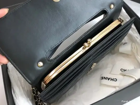 Firstbag Ru PHONE CHAIN HOLDER WITH FLAP CHANEL 0613